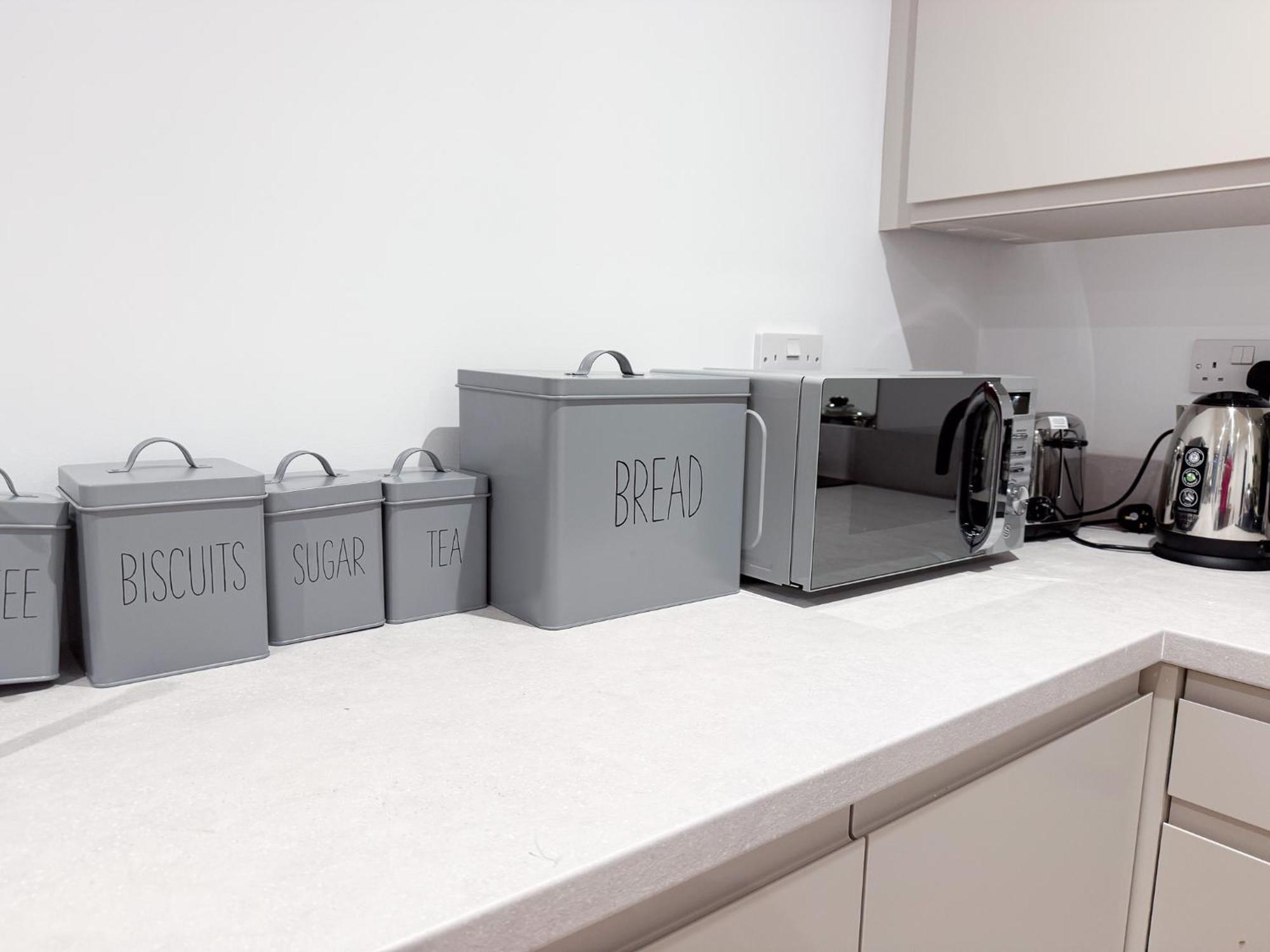 Spacious Modern 1 Bed Apartments In St Neots - Perfect For Contractors & Professionals - Free Parking - Wifi - Fully Equipped Kitchen - Smart Tv Ideal For Work Stays And Long Projects Exteriér fotografie